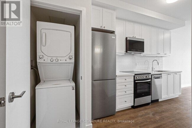 Photo du bâtiment - 51 Clarington Blvd