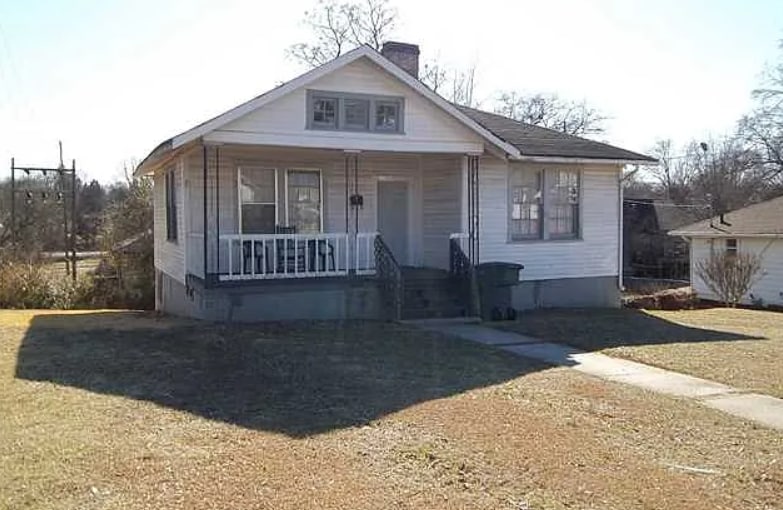 Primary Photo - 1105 W 5th Ave