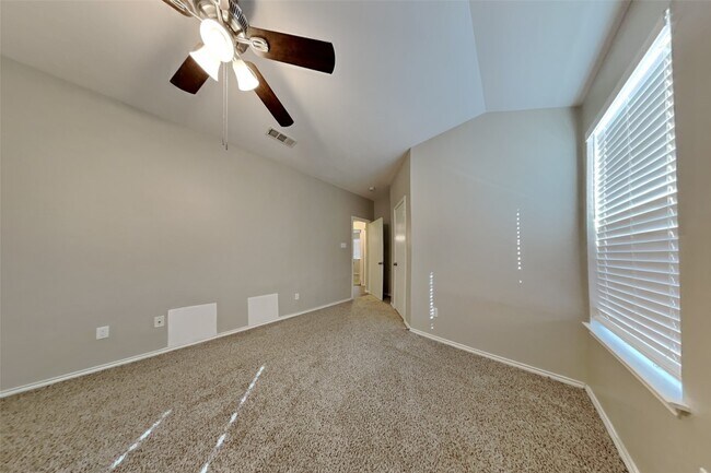 Foto del edificio - 19710 Twisted Creek Dr