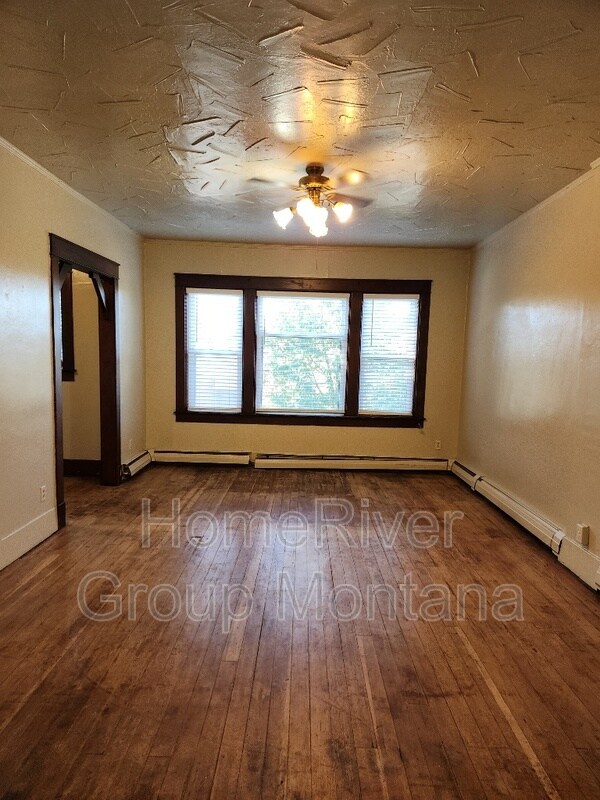 Building Photo - 542 S 3rd St W