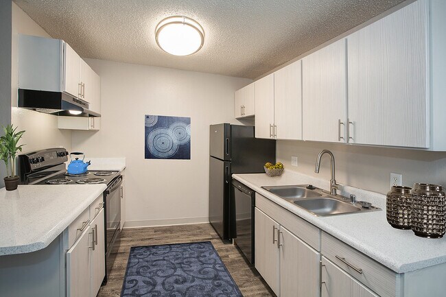 Lincoln Springs_CS_Verano2019_10 - Lincoln Springs Apartments