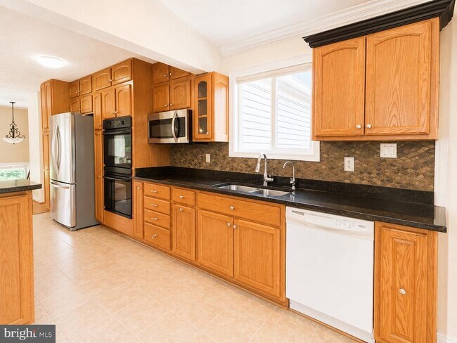 Foto del edificio - 13354 Jasper Ct