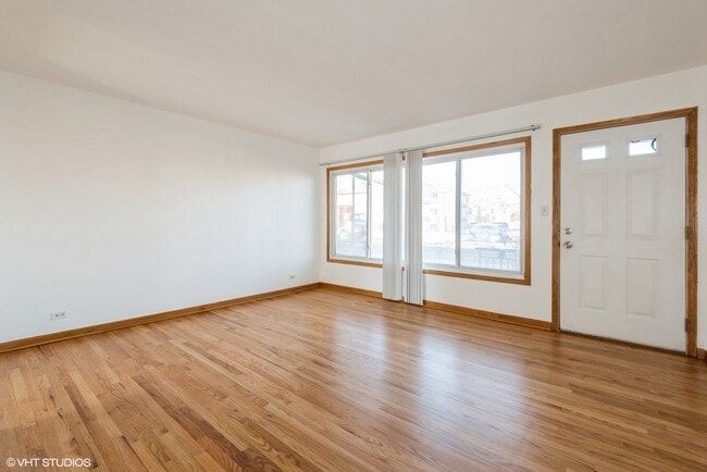 Foto del edificio - 4907 N Harlem Ave