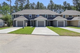 Building Photo - 118 Artesian Way