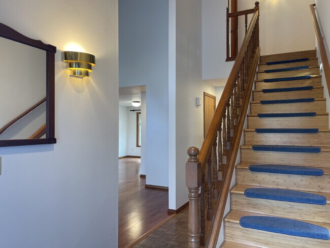 Building Photo - Classic 3-Bedroom Home with Large Yard & Attached 2-Car Garage
