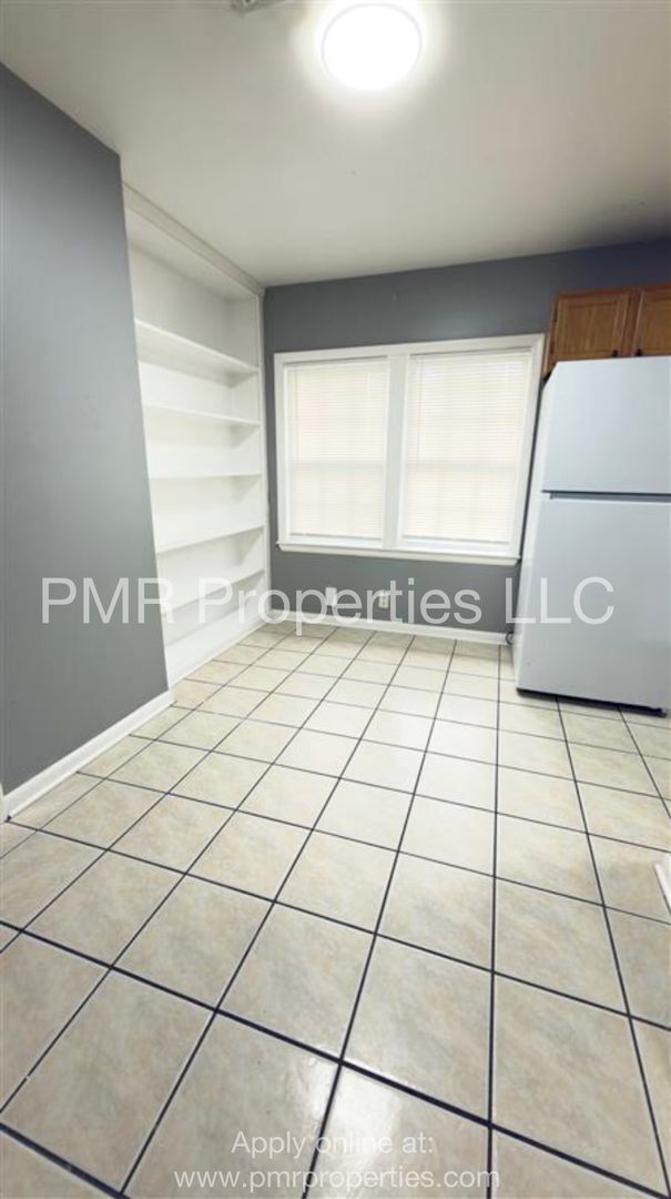 Foto del edificio - 2311 NW Denver Ave