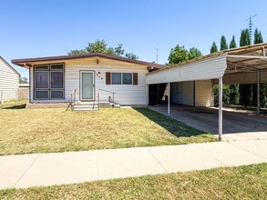 Building Photo - 708 Ave P