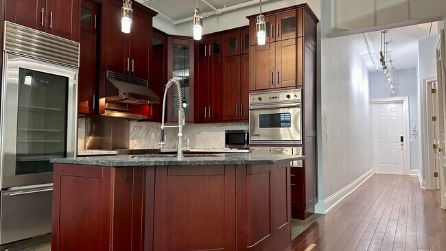 Foto del edificio - 401 W Atlantic Ave