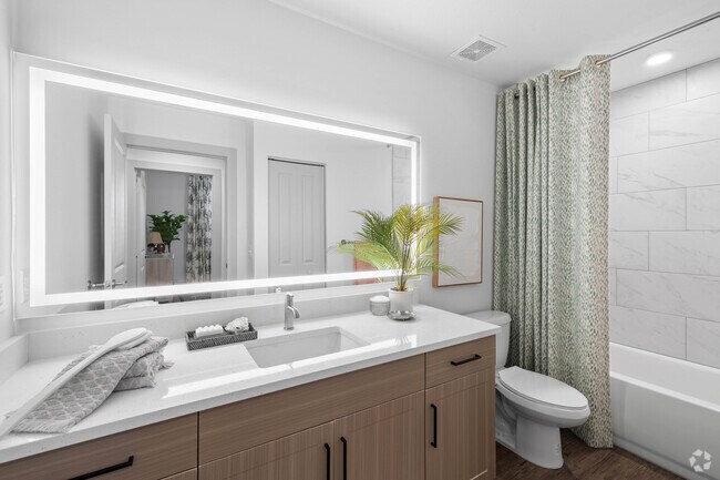 2BR, 2BA - 1064SF - Lucie at Tradition