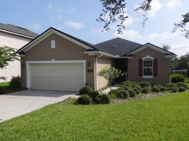 Building Photo - 305 Pine Arbor Cir