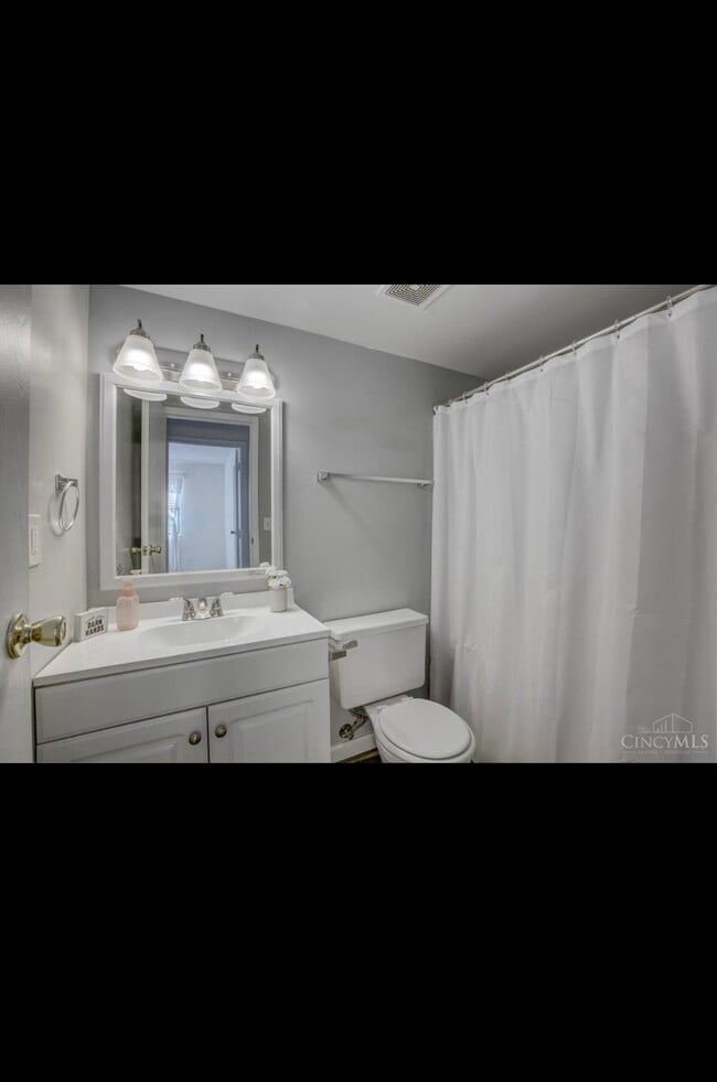 Photo - 3921 Mack Rd House