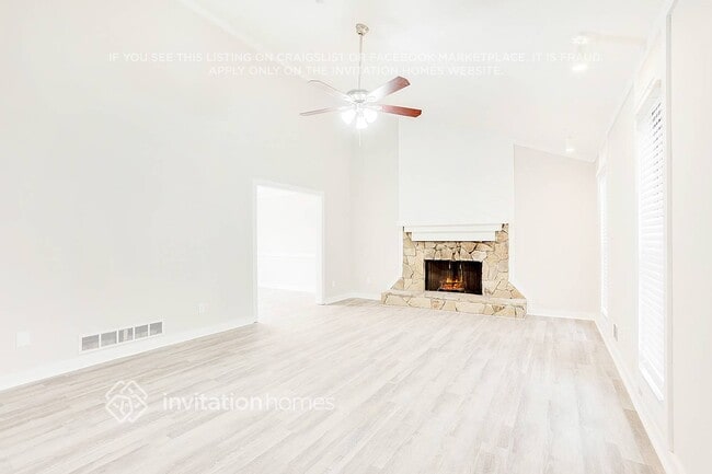 Foto del edificio - 5218 Cumberland Way SW