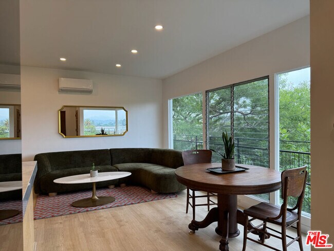 Foto del edificio - 1811 Fanning St