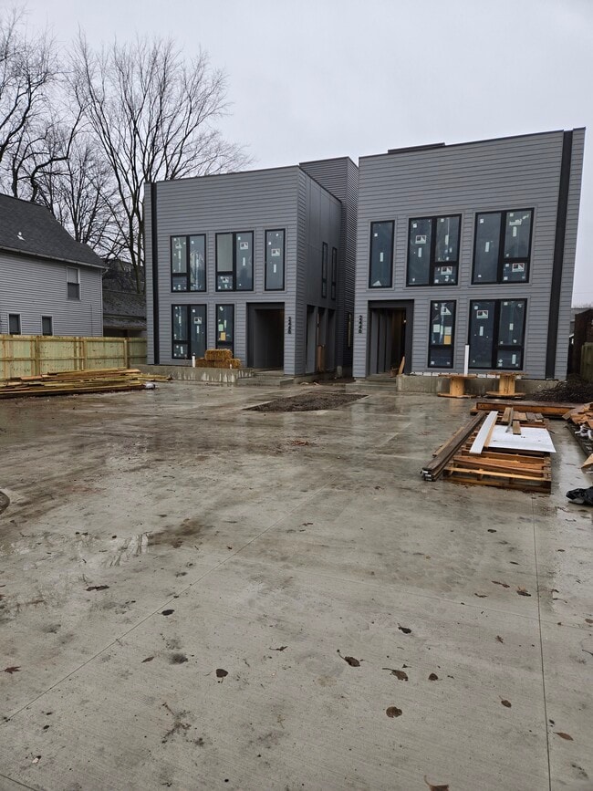 Building Photo - 2448 Professor Ave