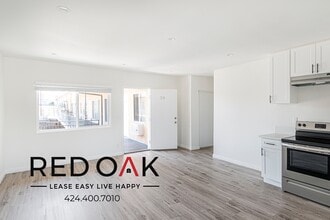 Building Photo - 20414 Cohasset St