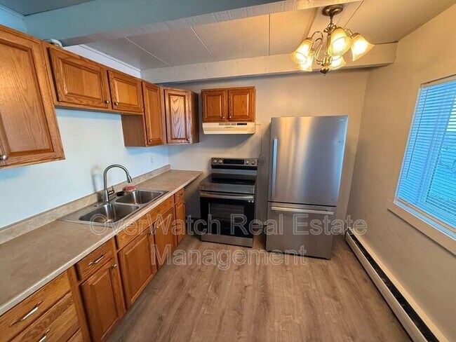 Foto del edificio - 5130 Taku Dr