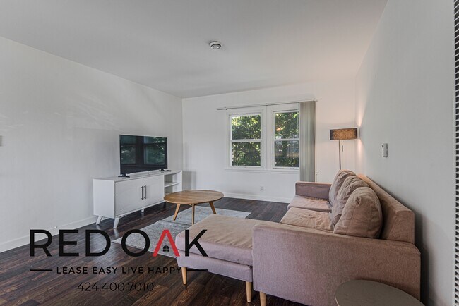 Foto del edificio - ~4 Weeks FREE~ Spacious and Welcoming Stud...