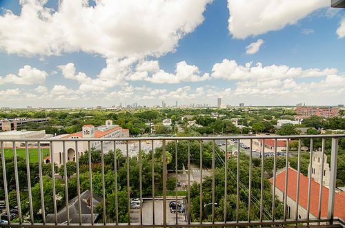 Foto del edificio - 3601 Montrose Blvd