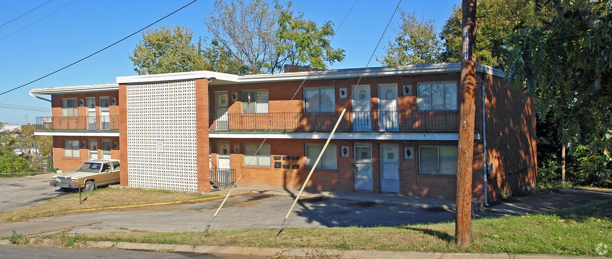 Building Photo - 601 Ewing Rd