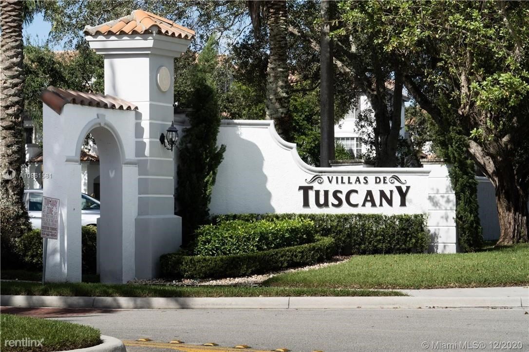 Primary Photo - 3 br, 3 bath Townhome - 701 SW 148th Ave