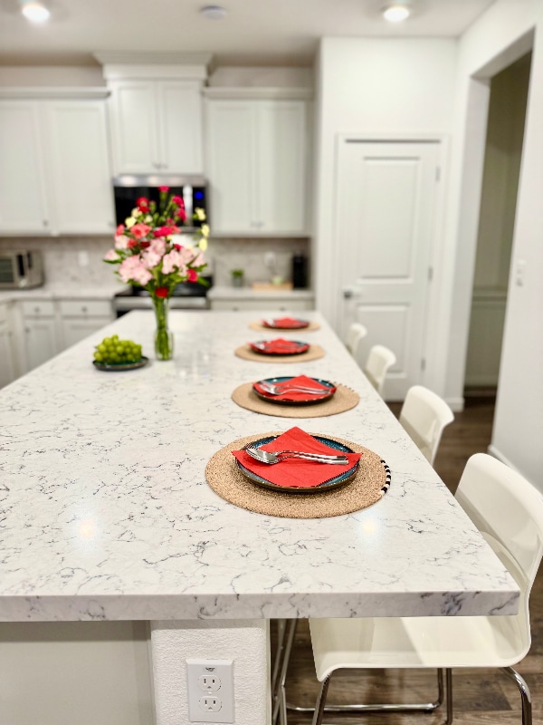 Foto del edificio - 8245 Morning Star Wy