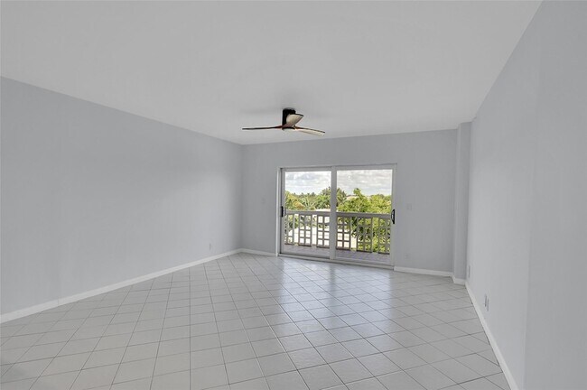 Foto del edificio - 1831 NE 38th St