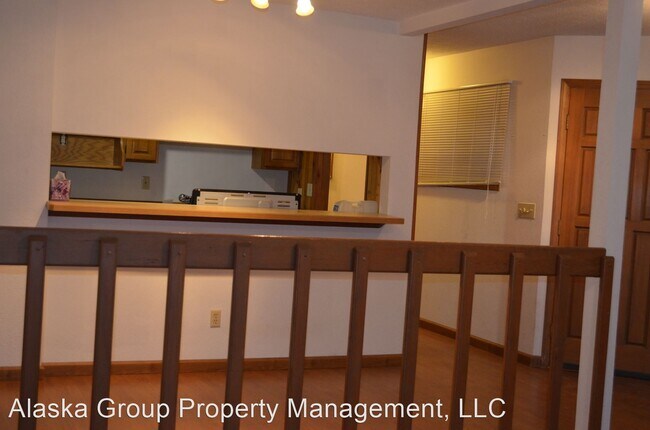 Building Photo - 3 br, 2 bath House - 345 Krane Dr