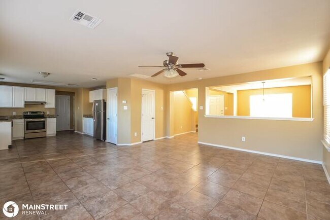 Building Photo - 5018 Fountain Hill, San Antonio, TX 78244