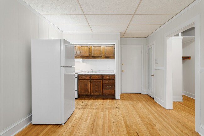 Foto del edificio - 1440 W Howard St