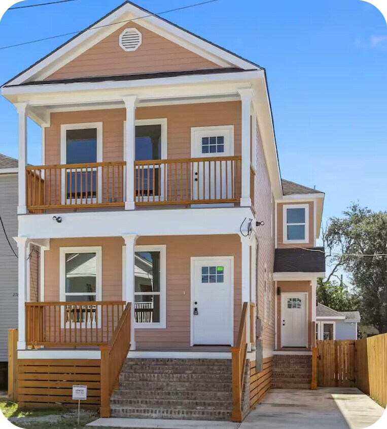 Foto principal - 2758 N Rocheblave St