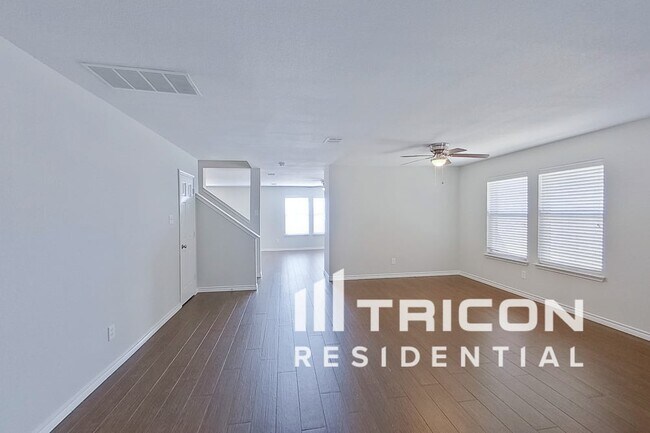 Foto del edificio - 10037 Cougar Tr