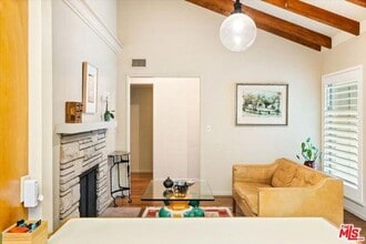 Building Photo - 5850 Mammoth Ave