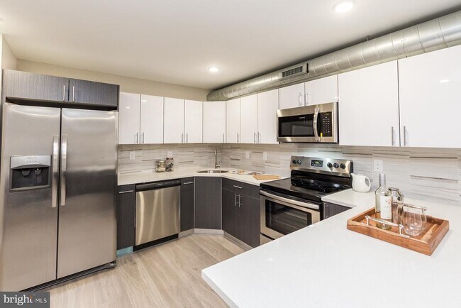 Foto del edificio - 1724 N Marshall St