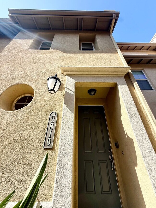 Foto del edificio - 2810 Piantino Cir