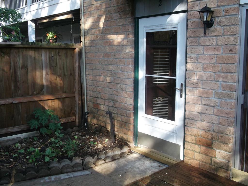 Foto principal - 1433 Cedar Post Ln