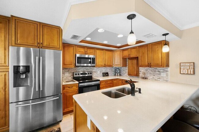 Building Photo - 1125 Pinellas Bayway S