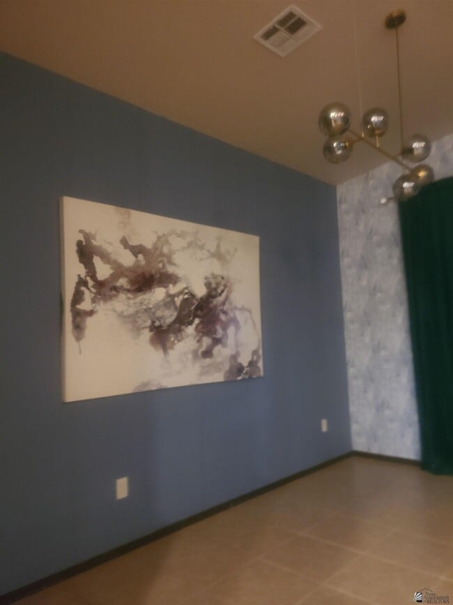 Foto del edificio - 1445 E San Luis Ln