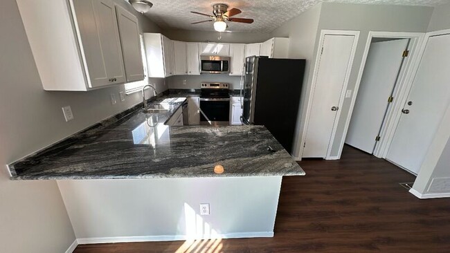 Building Photo - 2887 Creith Ct
