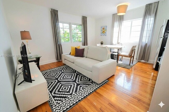 Foto del edificio - 1410 Euclid Ave