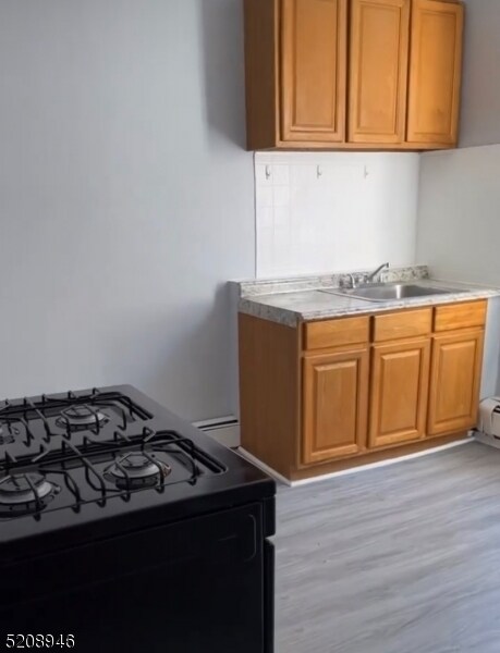 Primary Photo - 274 Vreeland Ave