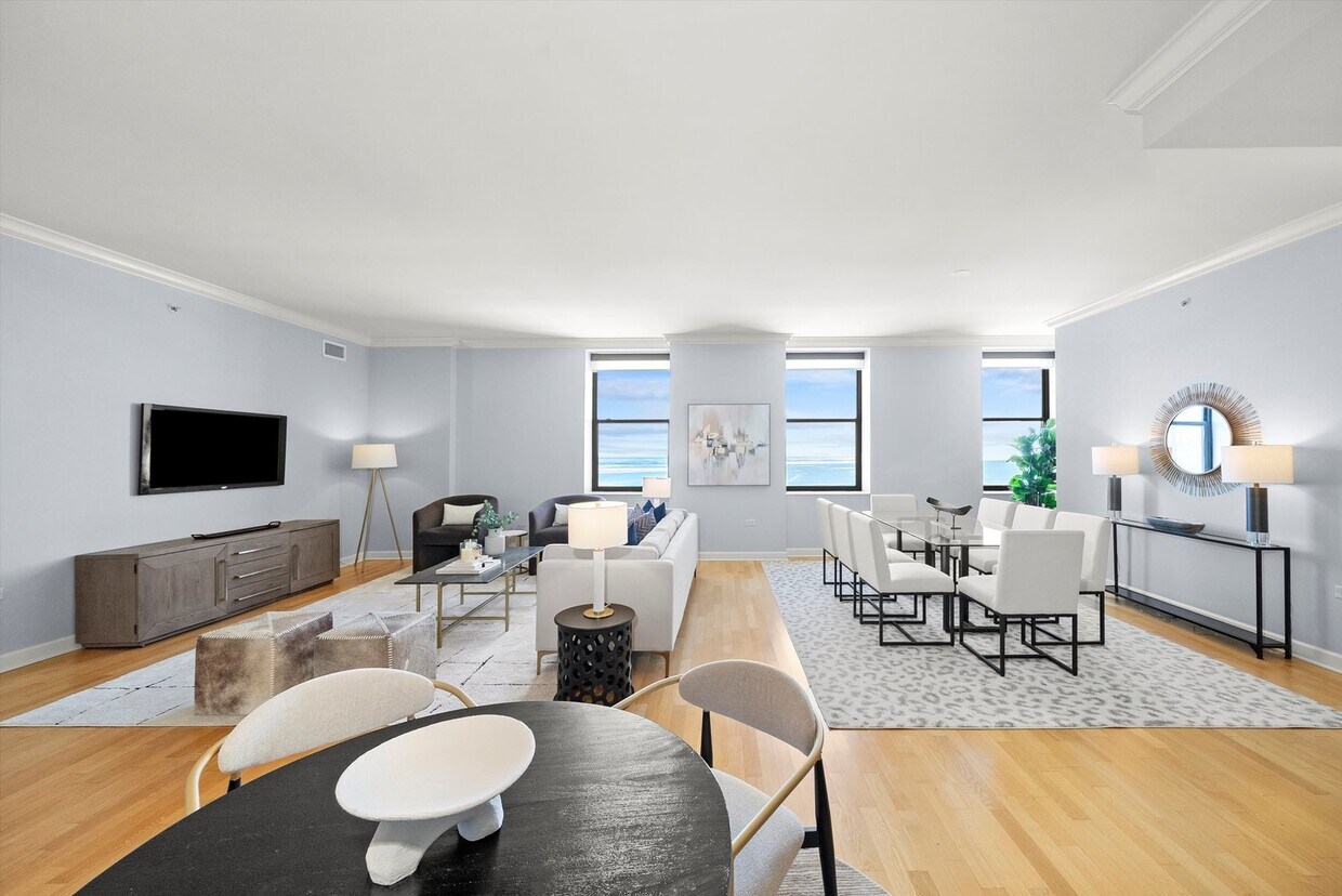 Foto principal - 310 S Michigan Ave