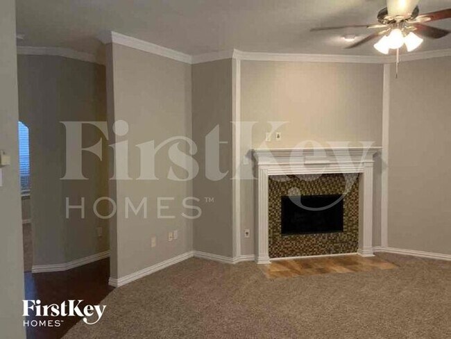 Foto del edificio - 219 Balsam Grove Cir