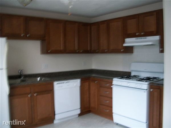 Building Photo - 404 Winston Ct