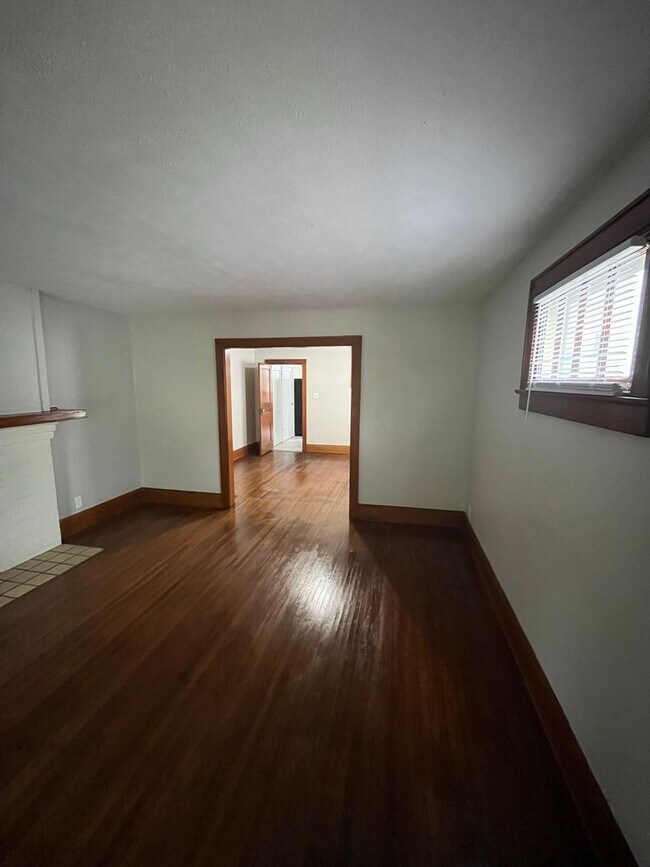 Foto del edificio - 178-180 W Weber Rd