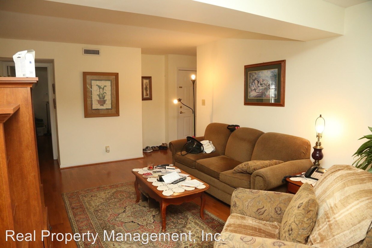 Primary Photo - 2 br, 2 bath House - 1232 Villa Ln, Apt #D