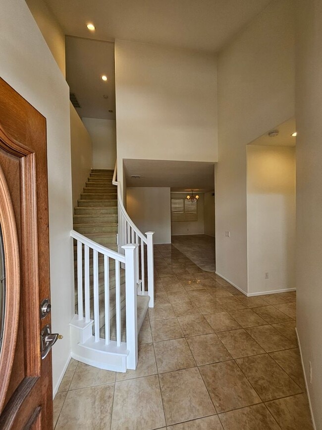 Building Photo - Cozy Bishop Ranch home!
