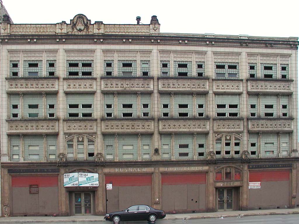 Vista alternativa del edificio - North and Talman Family Apartments