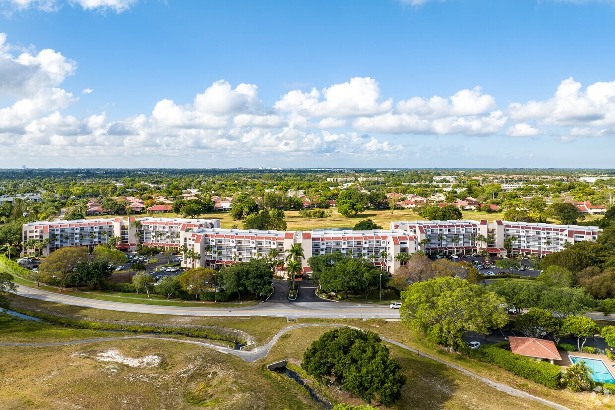 Foto del edificio - Lakes of Environ