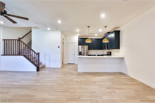 Building Photo - 3570 Credere Ln