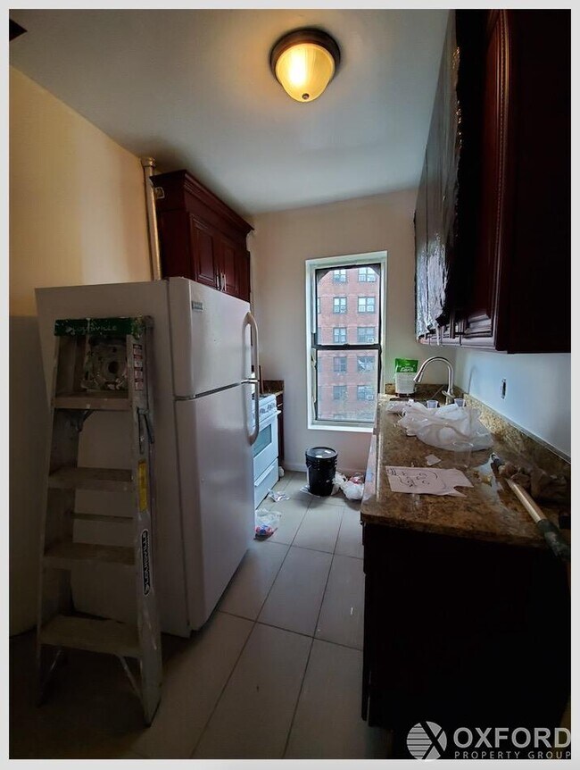 Building Photo - 275 West 144th Street